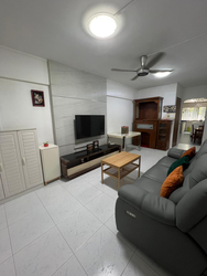Blk 207 Bukit Batok Street 21 (Bukit Batok), HDB 3 Rooms #565853441